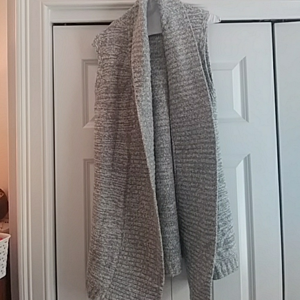 Loft sweater vest